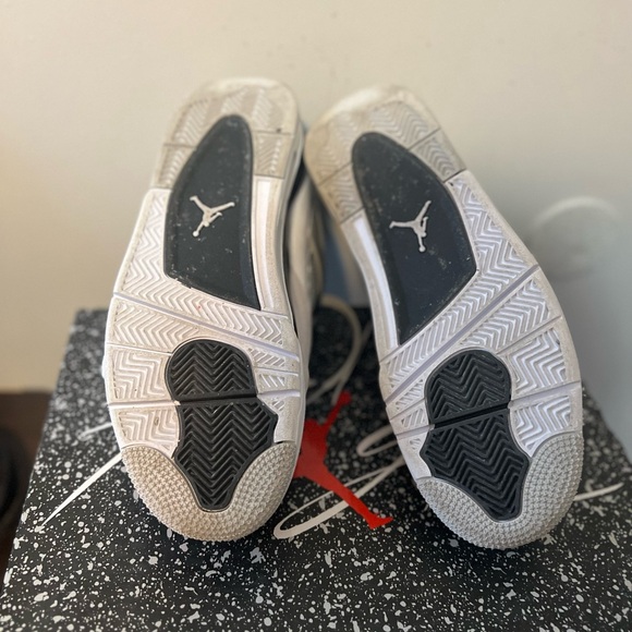 Air Jordan 4 Retro - Picture 6 of 7